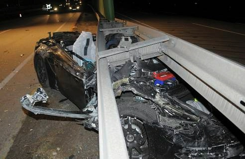 Illustration for article titled German Test Driver Killed In Next-Gen 911 Convertible Crash
